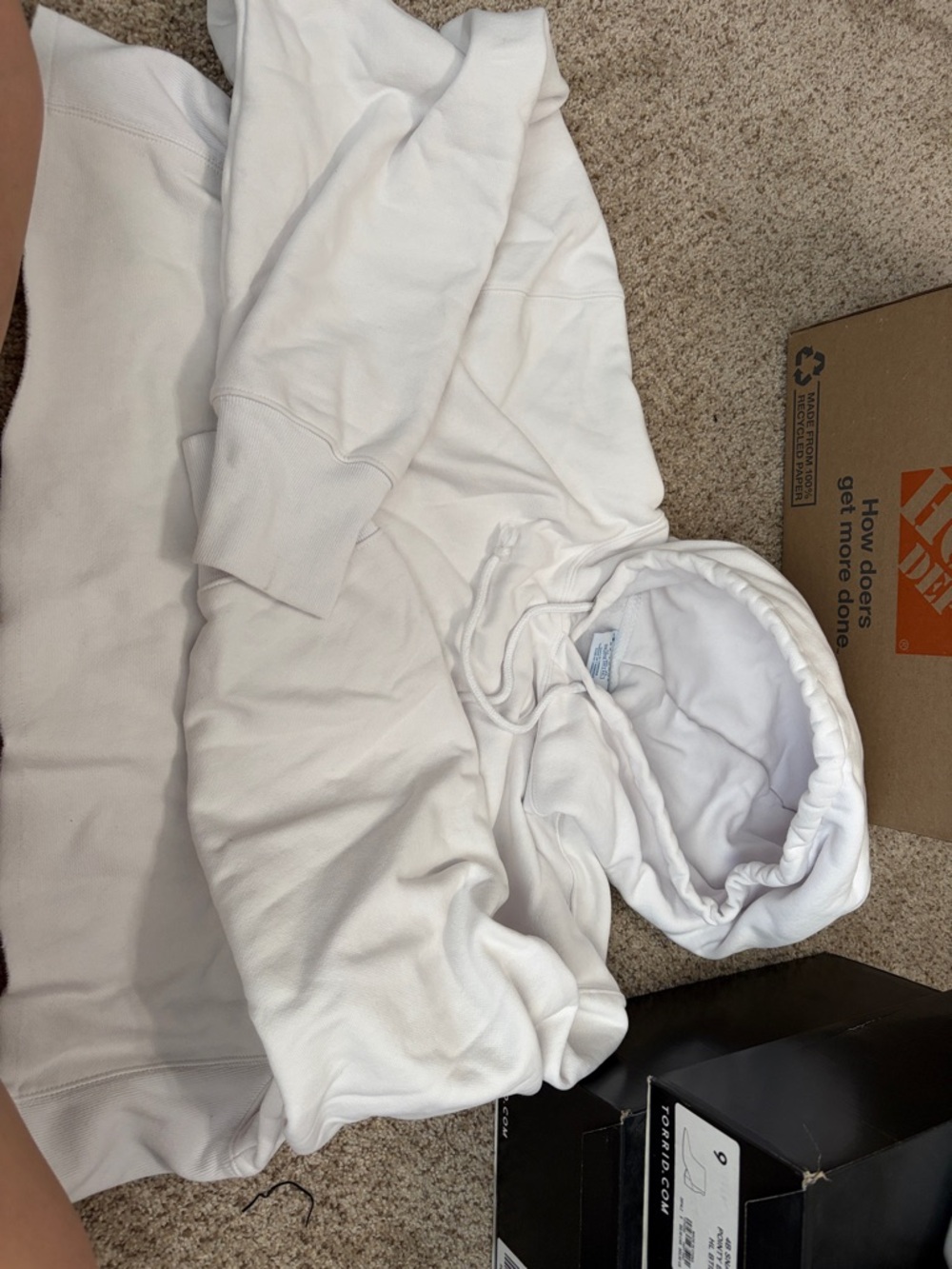 Crop White Hooded Sweatshirt